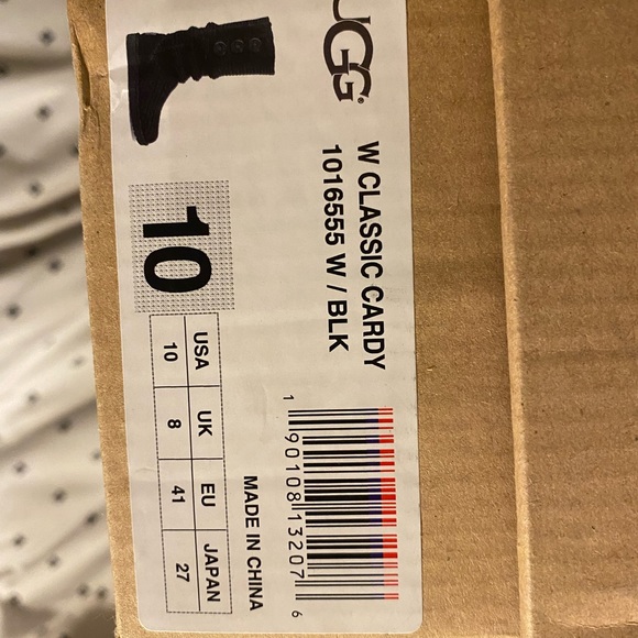 Ugg Cardy Sheepskin Boot - Picture 5 of 6